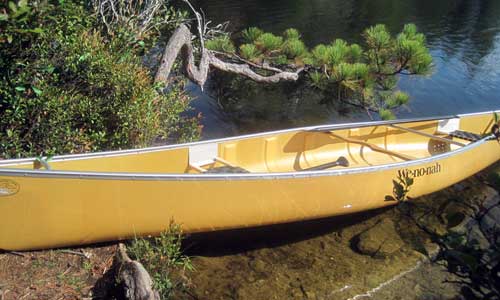 Lightweight Wenonah Kevlar Canoe